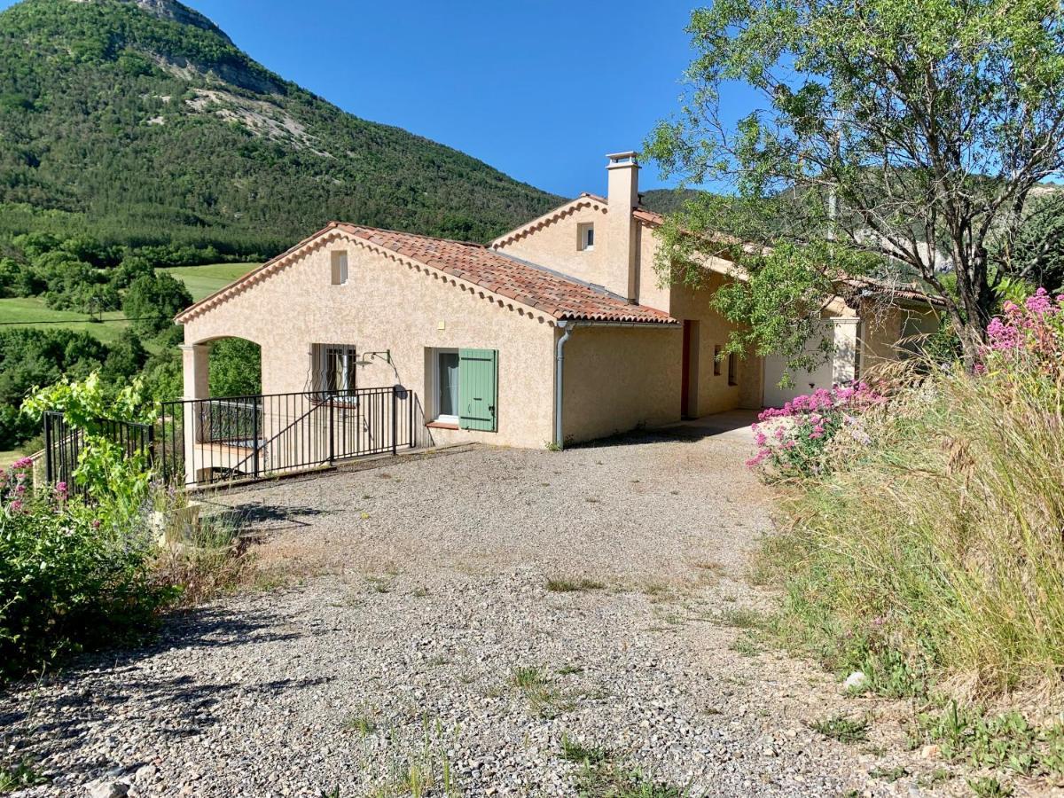 Villa De Vacances 6 Personnes Orpierre Екстериор снимка